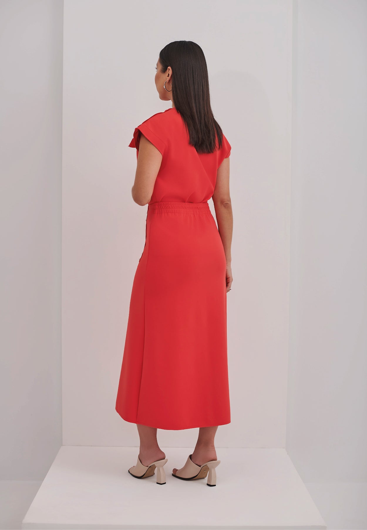 Saia Fenda Trespassada Rebites