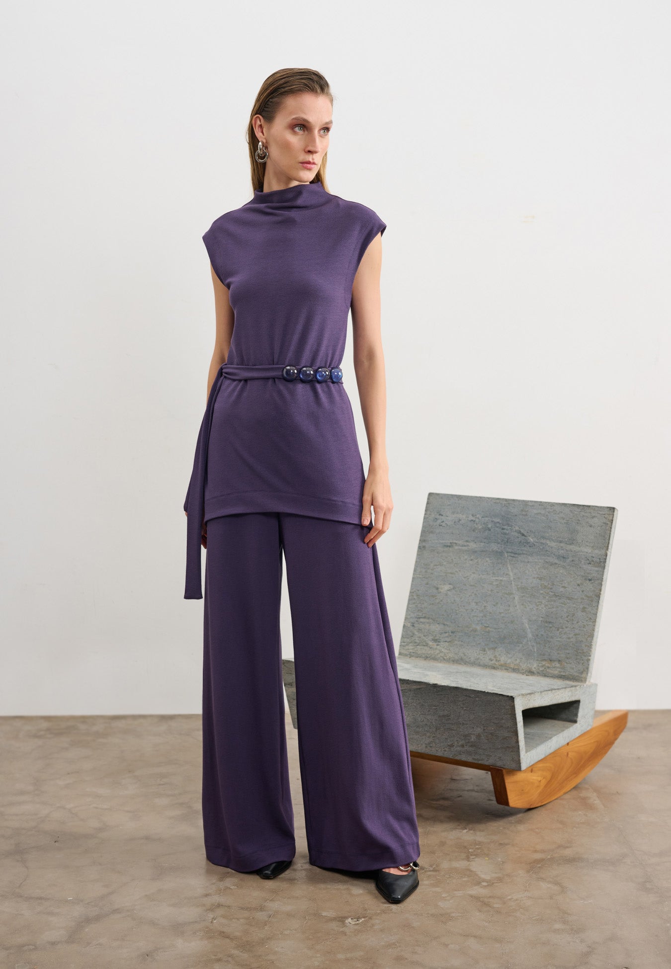 Calça com Faixa de Esferas