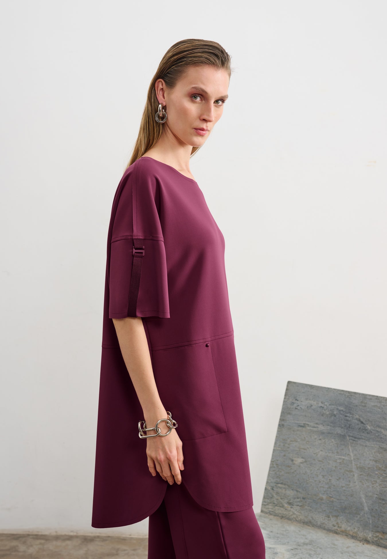 Vestido Amplo Manga Curta