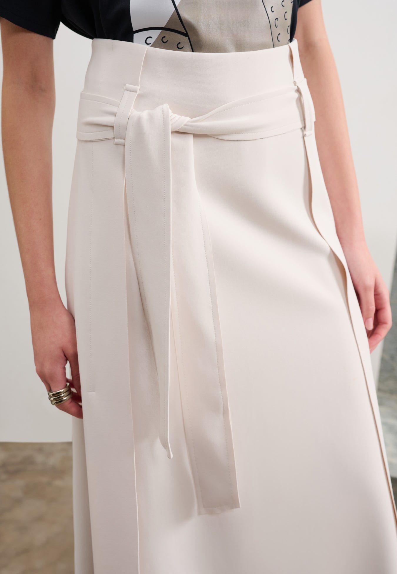 Saia Midi Movimento Com Faixa