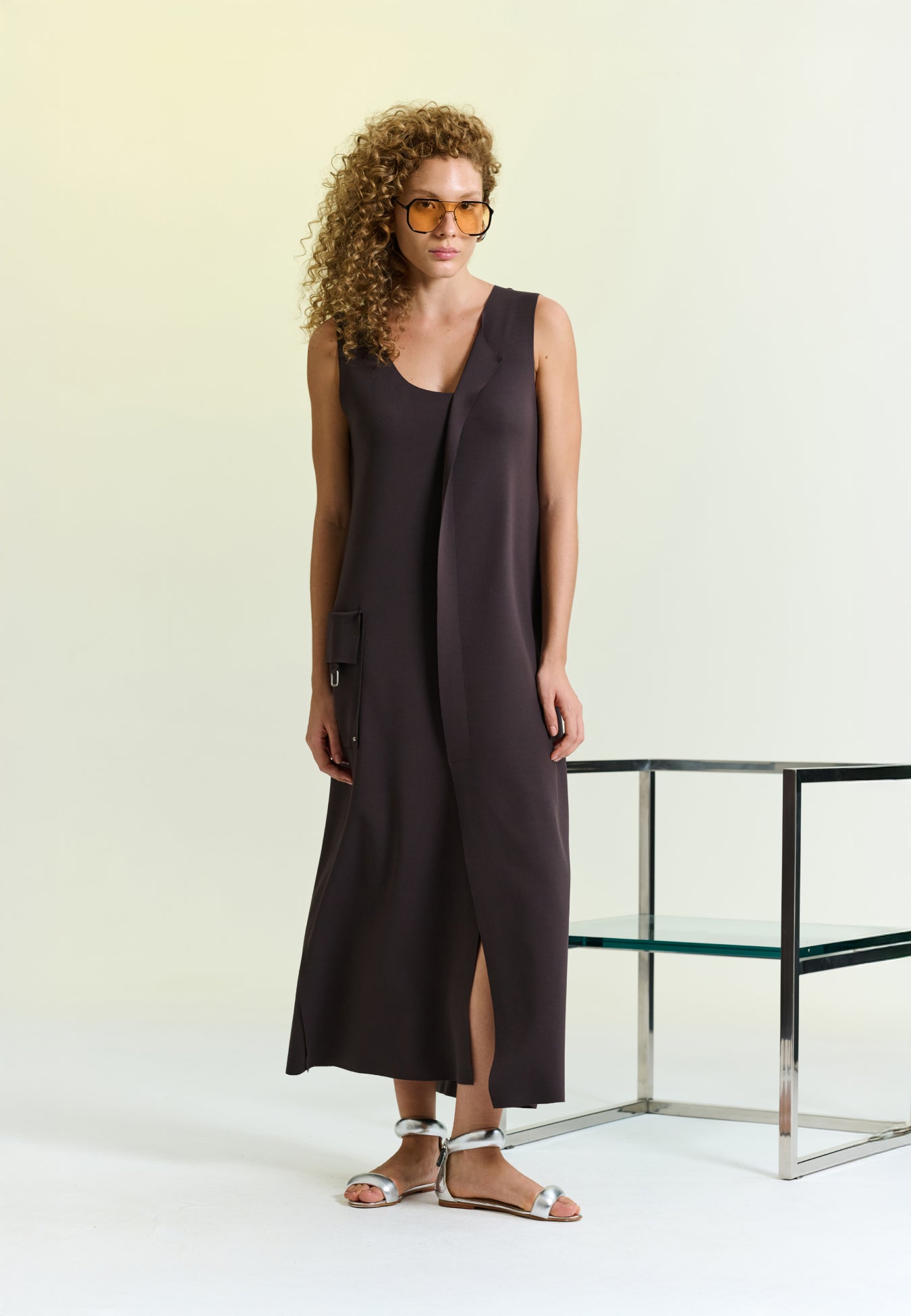 Vestido Midi Decote Assimétrico