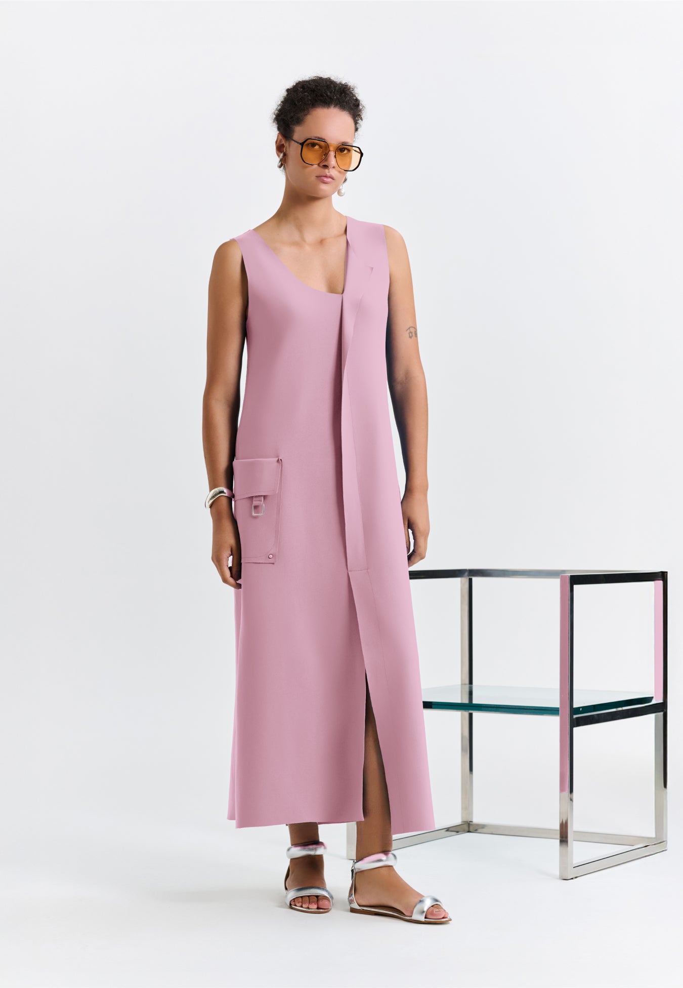 Vestido Midi Decote Assimétrico