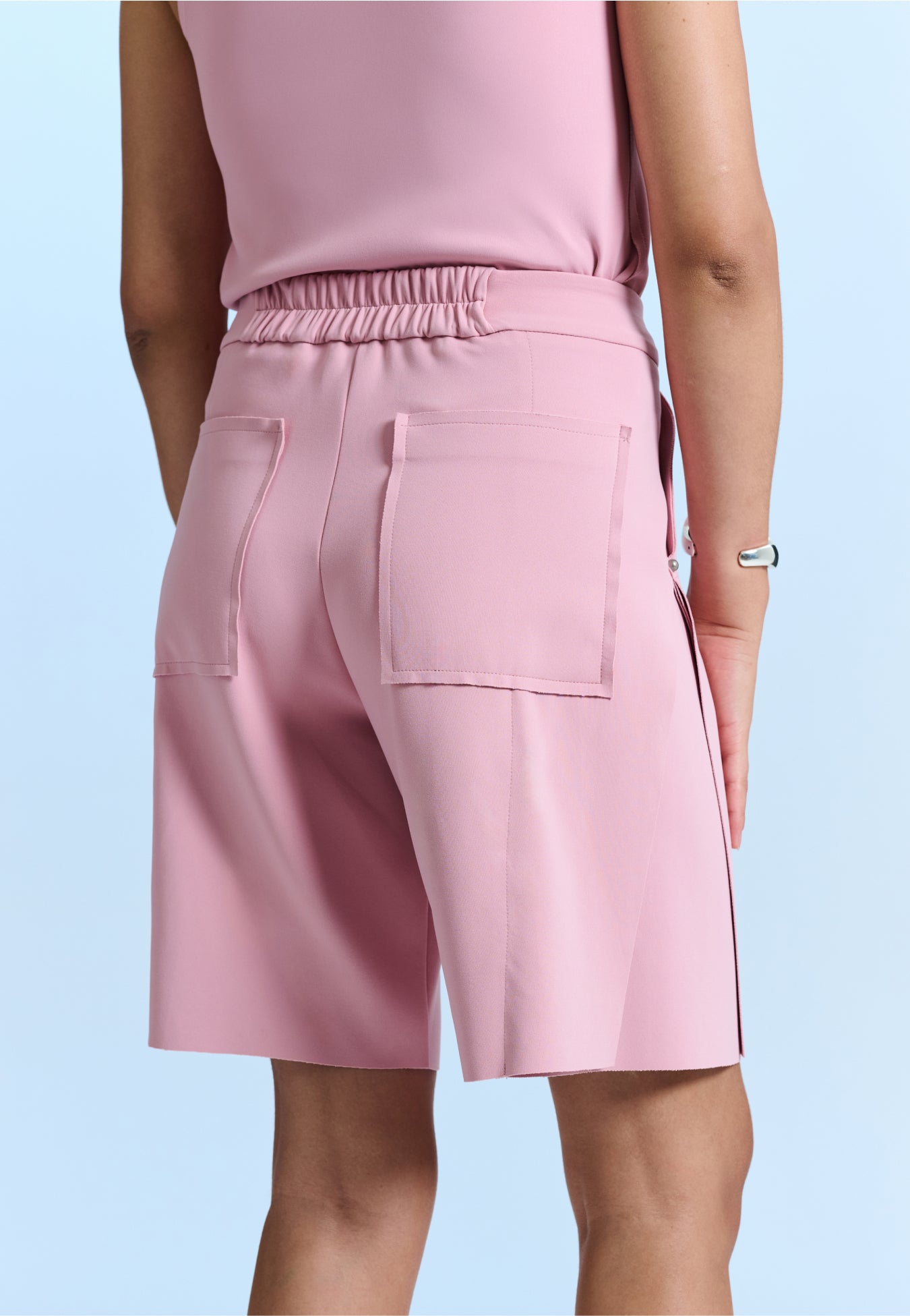 Bermuda Alfaiataria Recorte Lateral