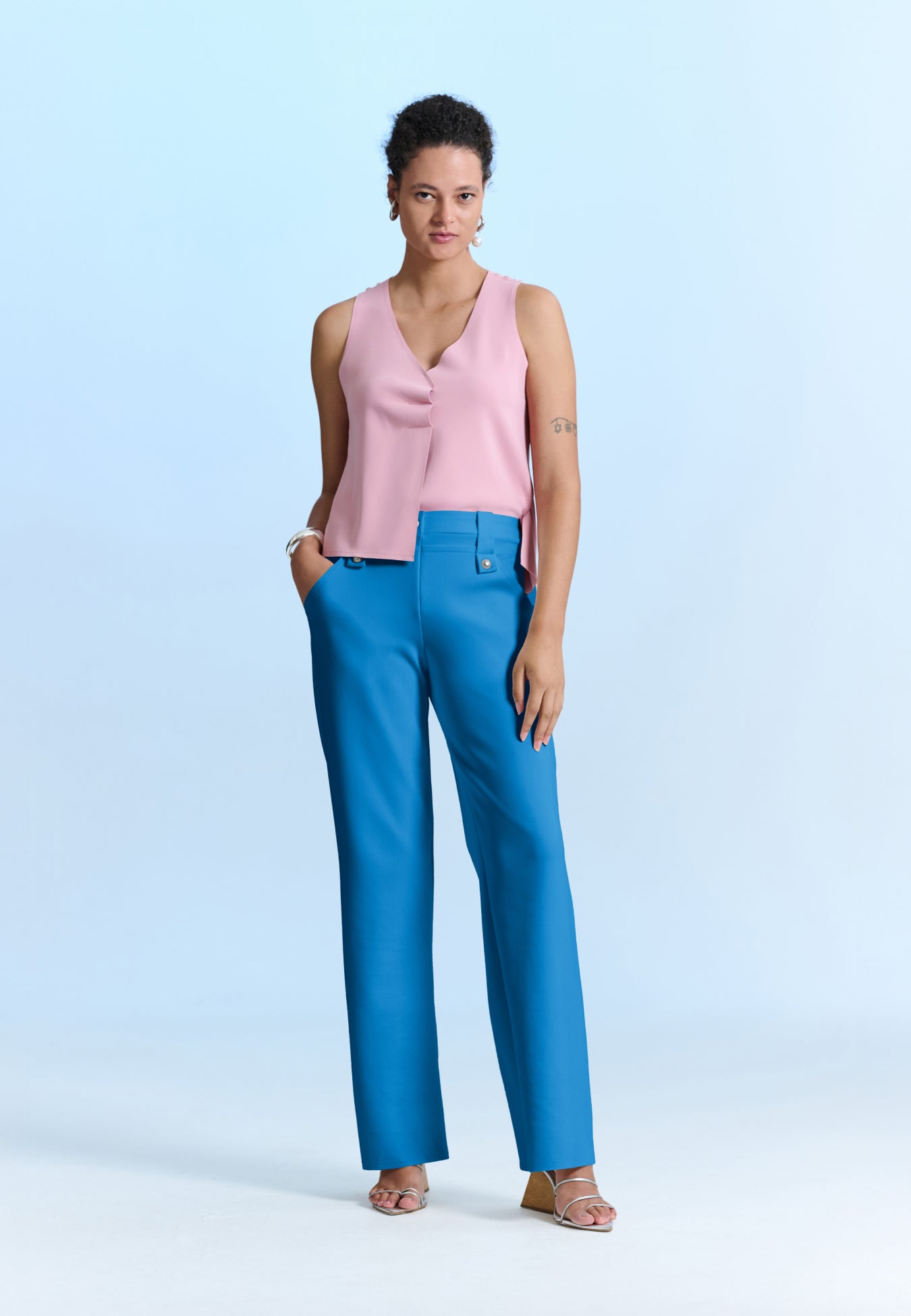 Calça Alfaiataria Cós Botões