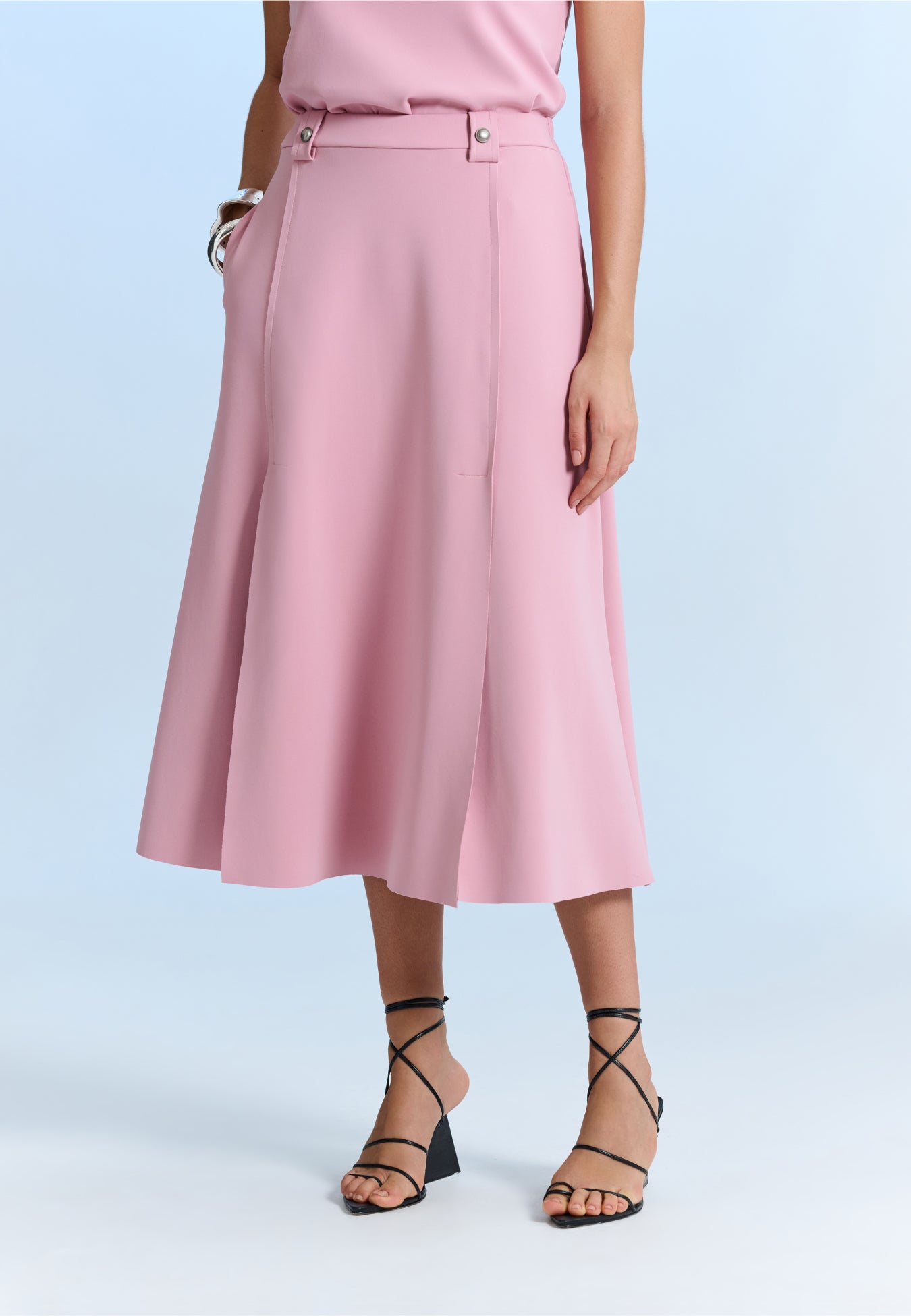 Saia Evasê Passantes