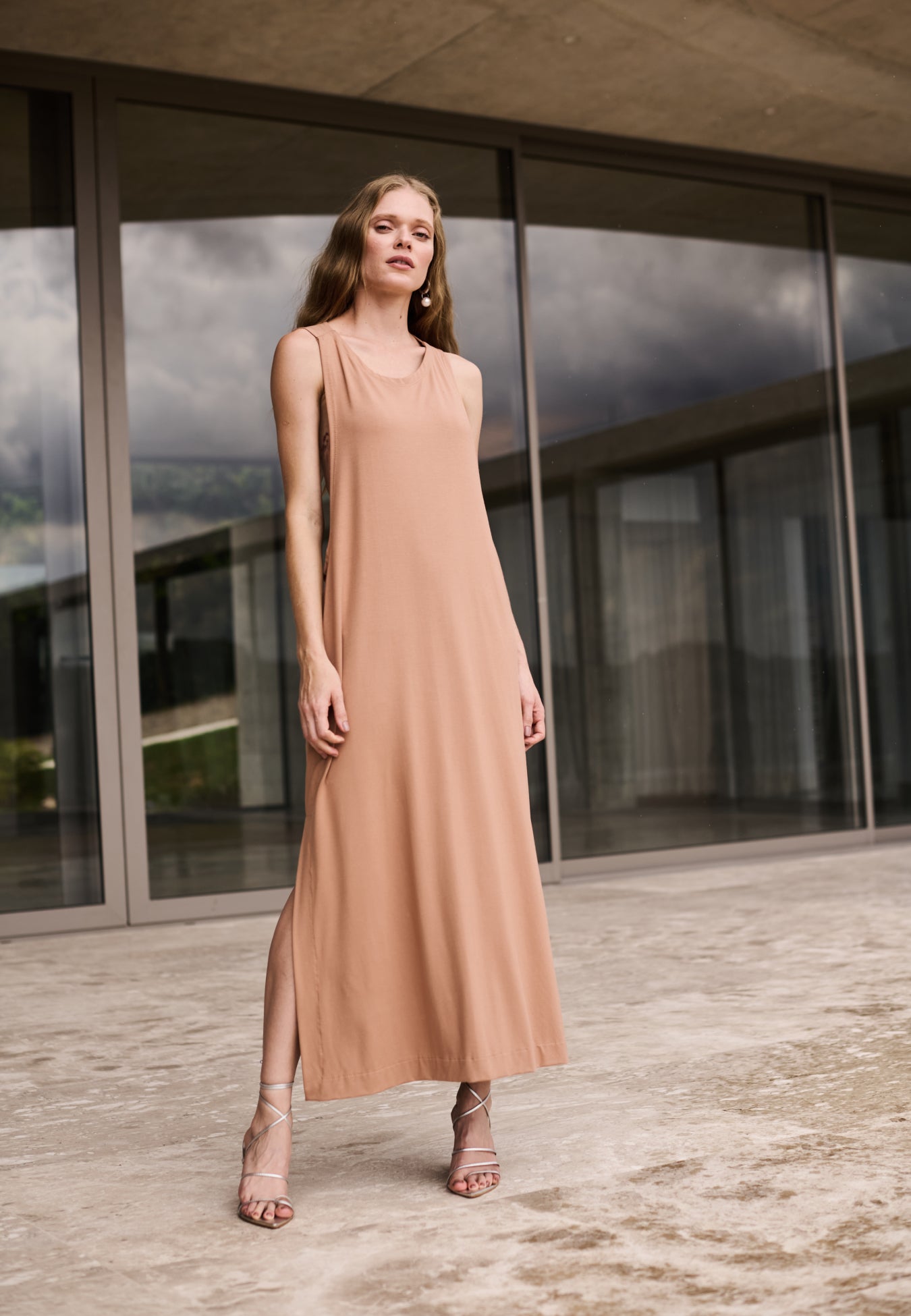 Vestido Midi Drapeado Costas