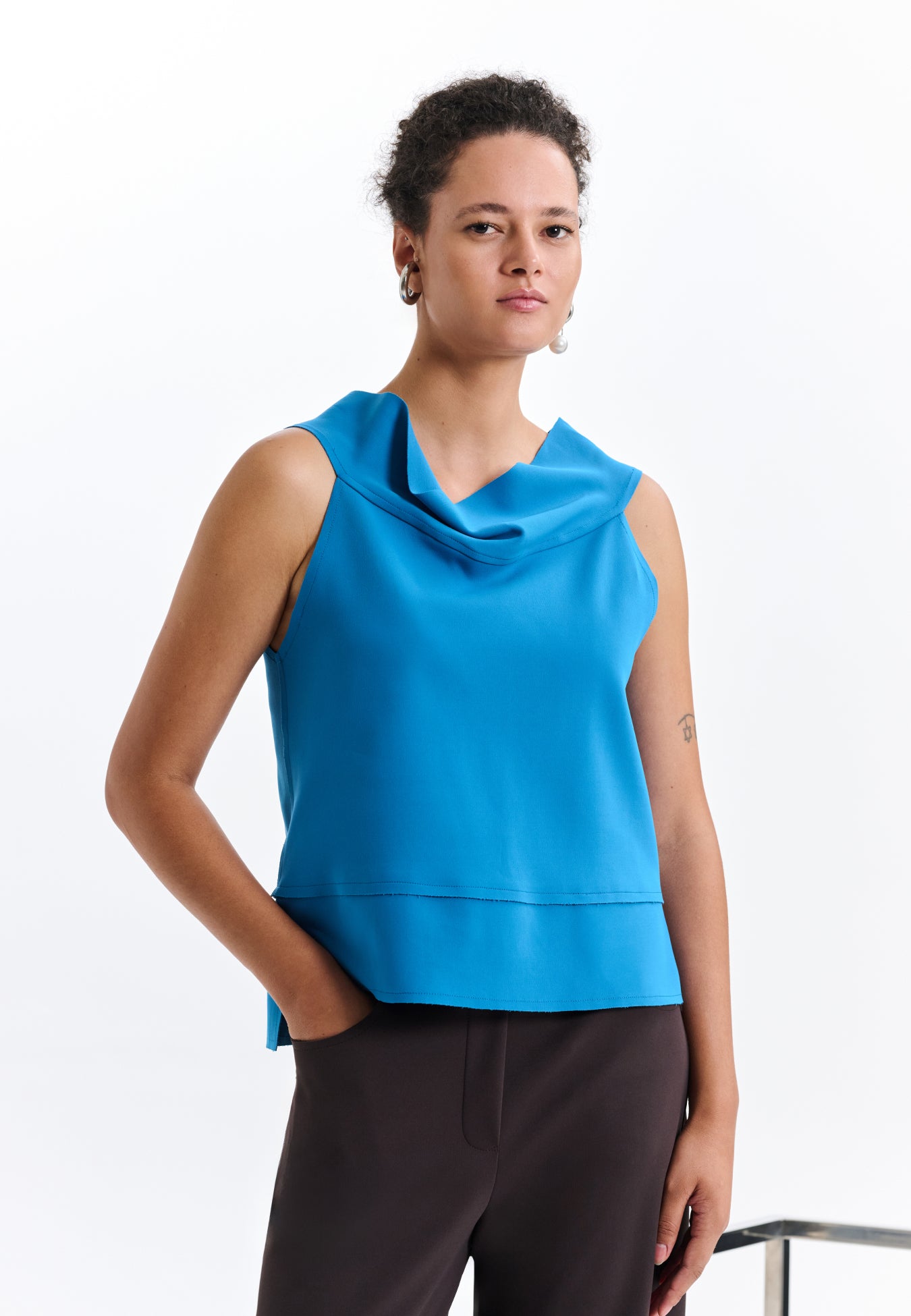 Blusa Gola Fluida