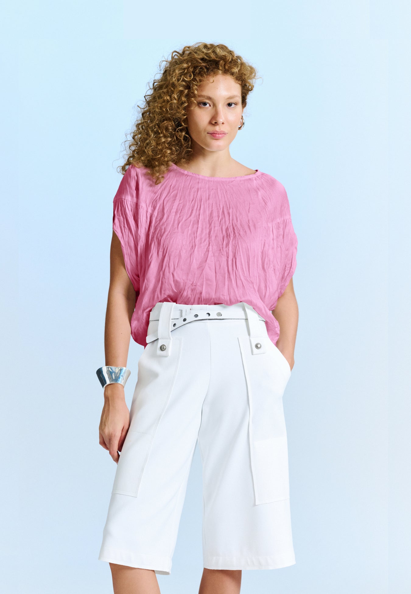 Blusa Acetinada Sem Cava