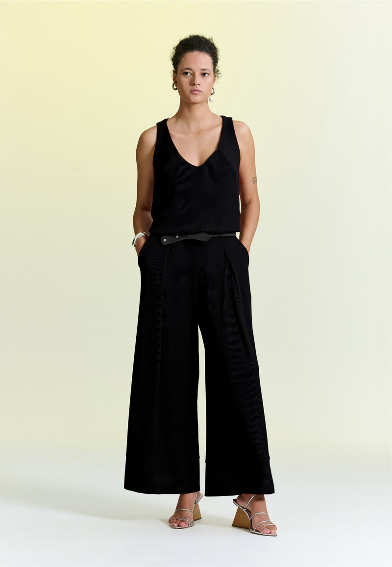 Calça Pantalona Plissê