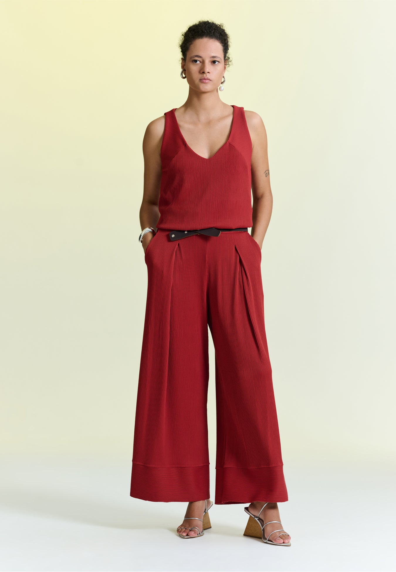 Calça Pantalona Plissê