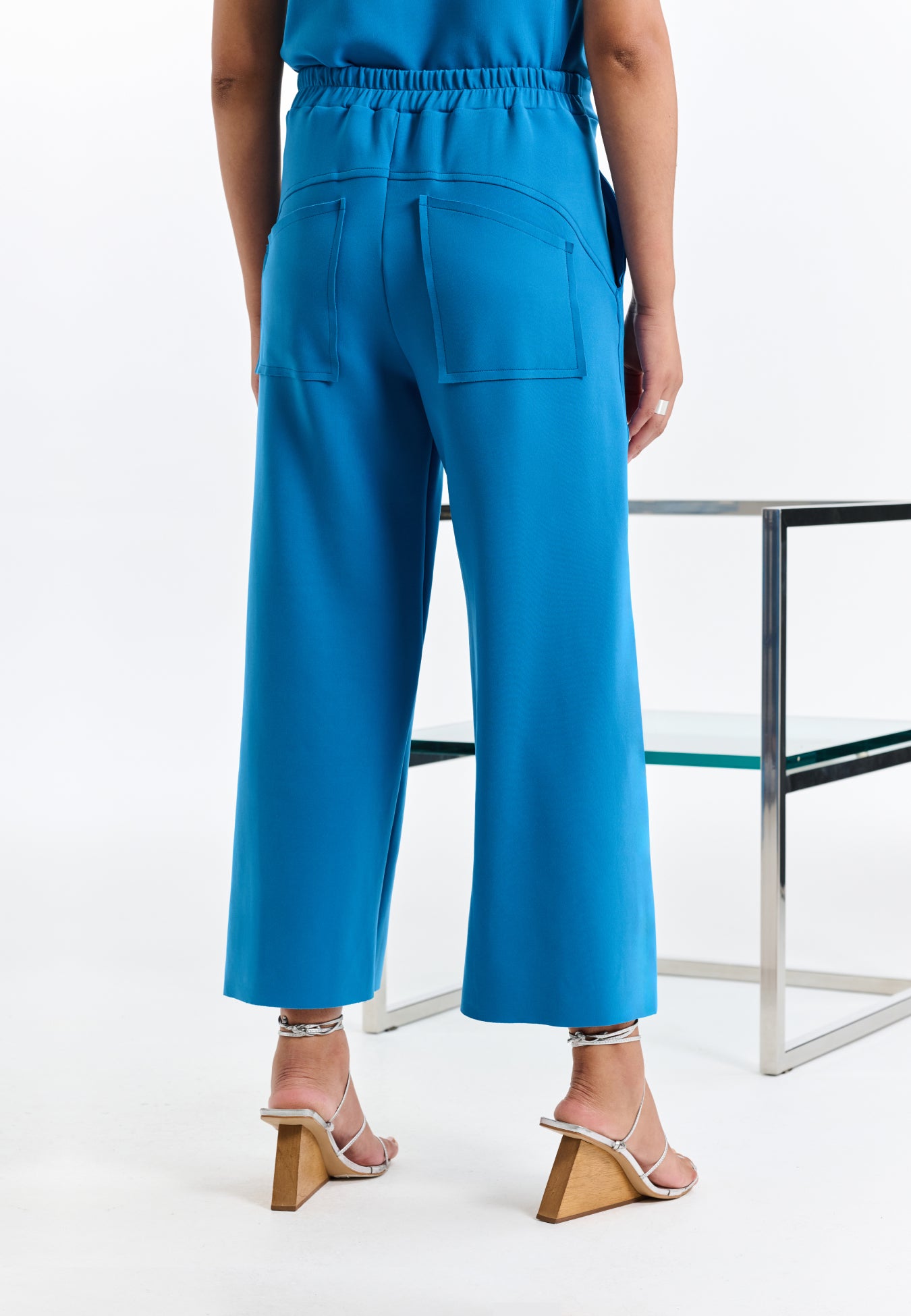 Calça Wide Bolso Faca