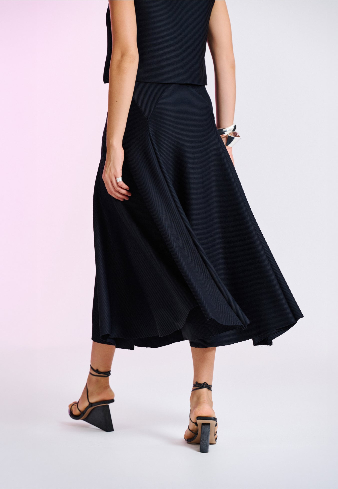 Saia Godê Recortes Plissê