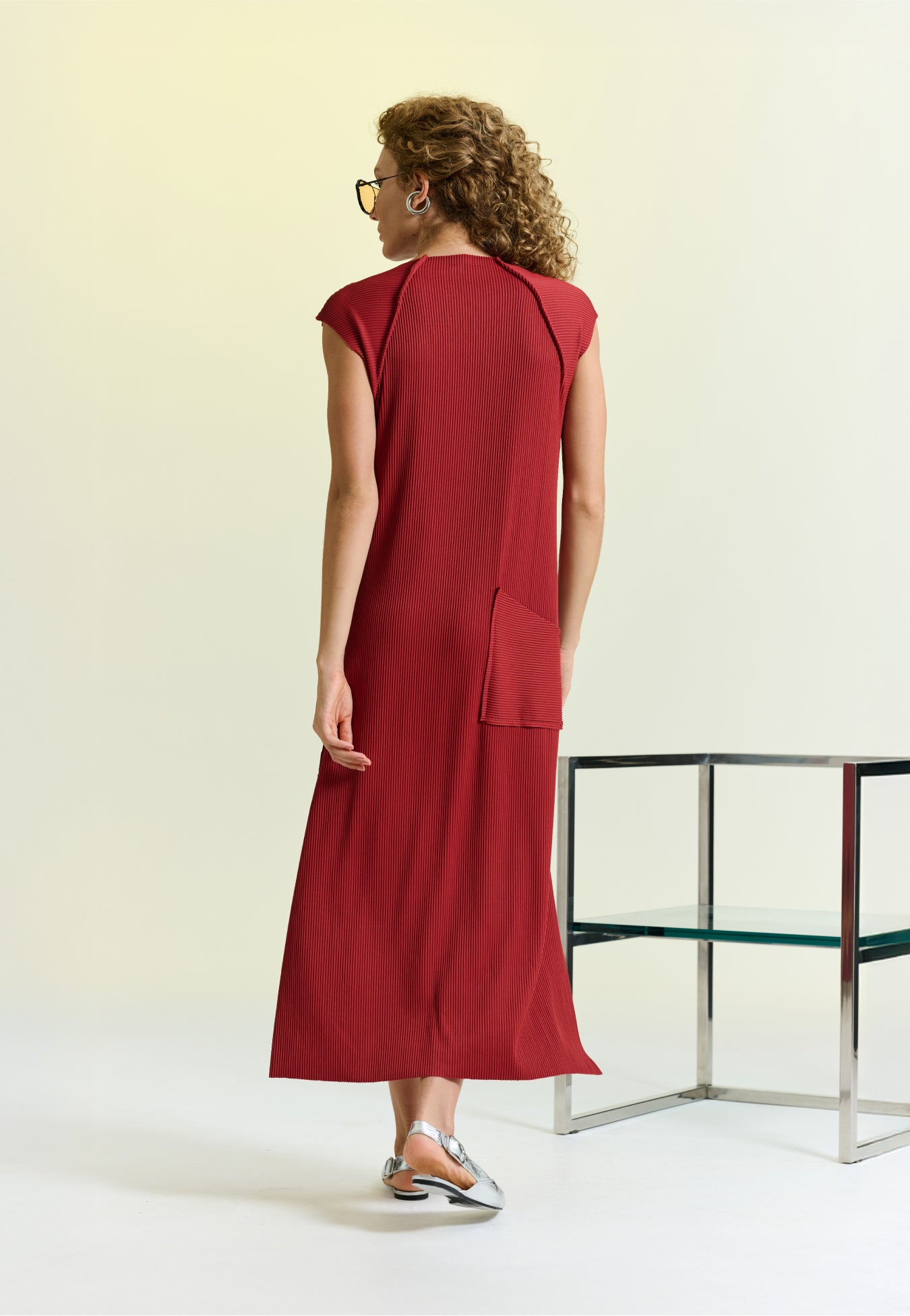 Vestido Midi Gola Reta
