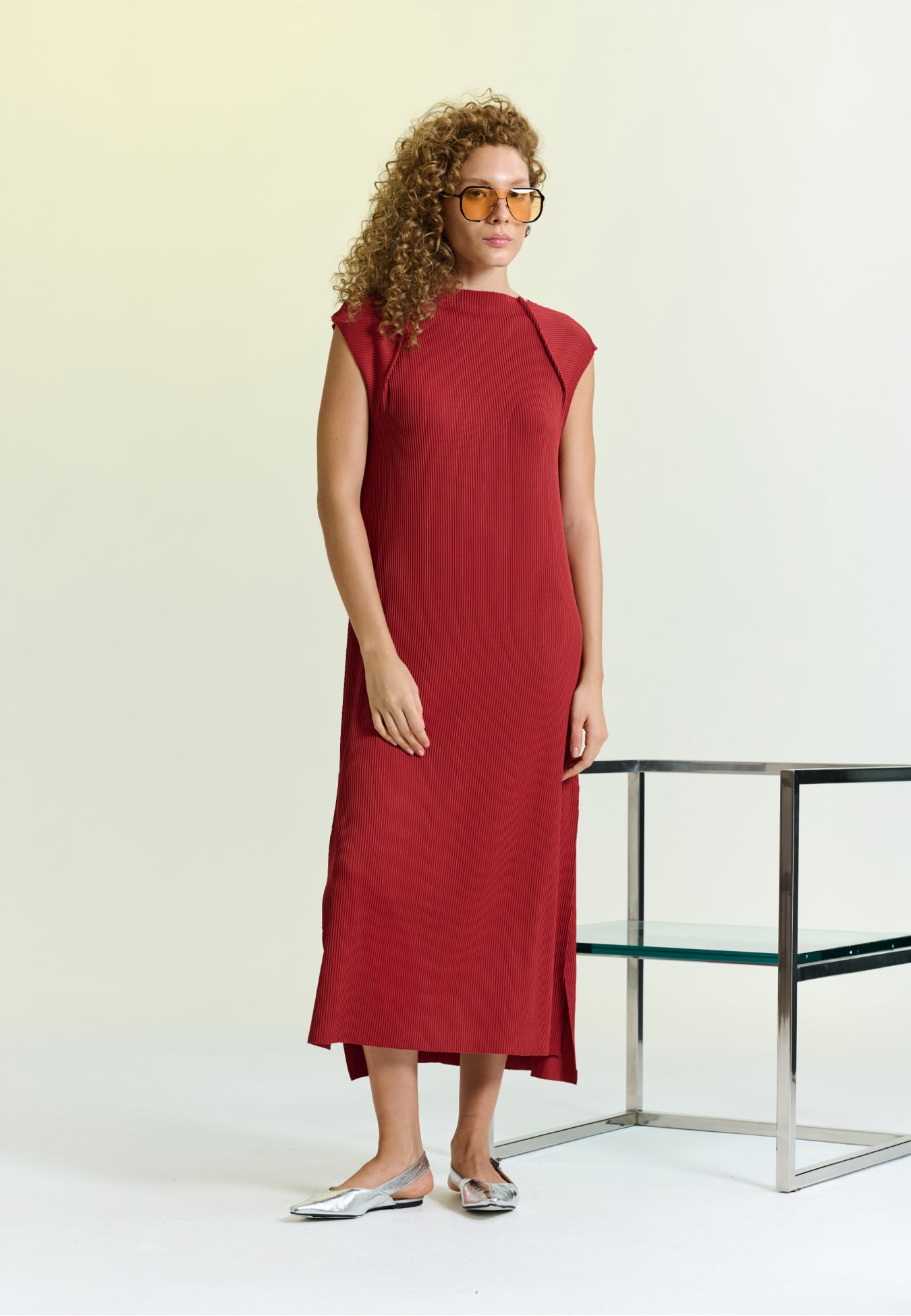 Vestido Midi Gola Reta
