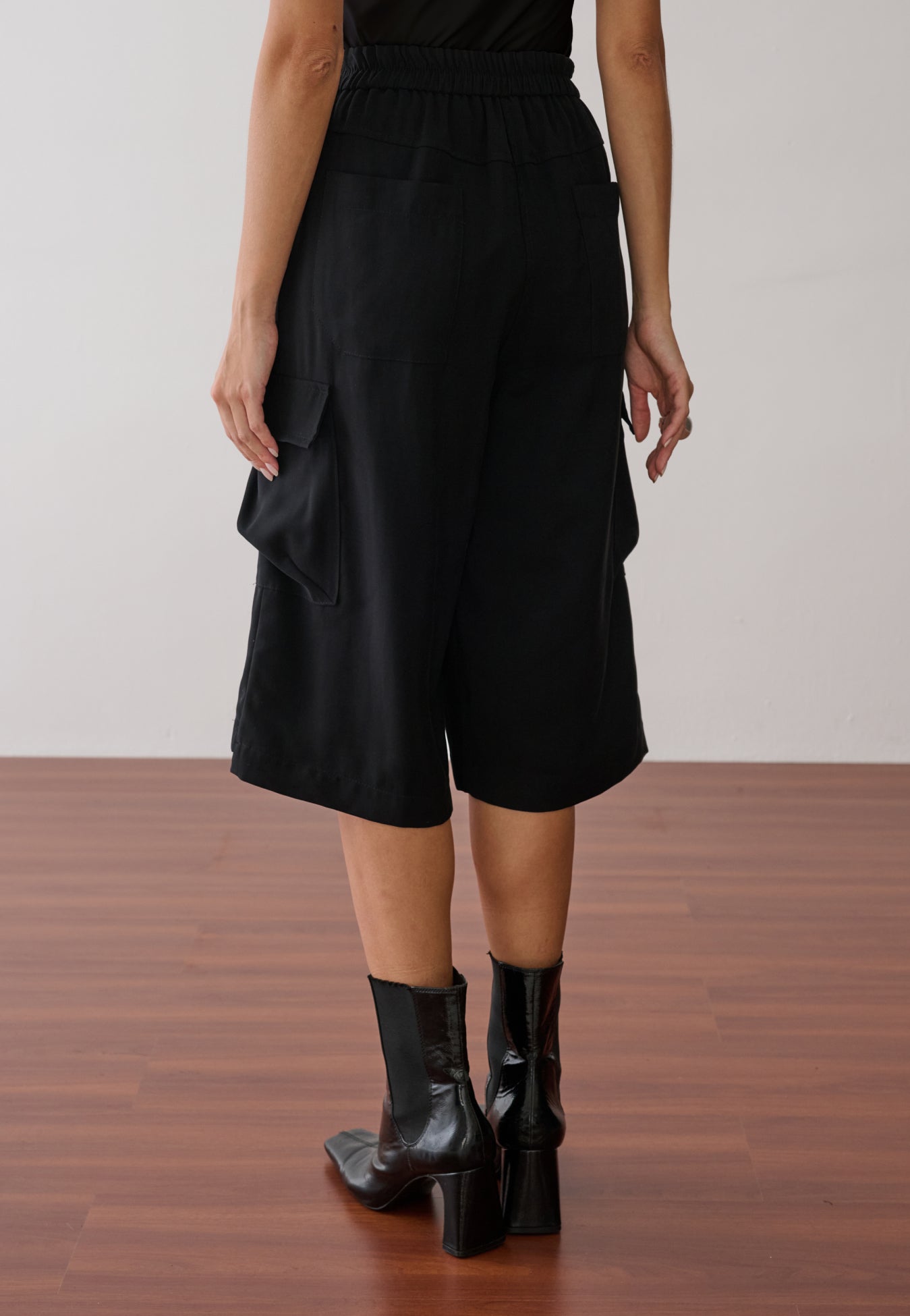 Bermuda Cargo Midi