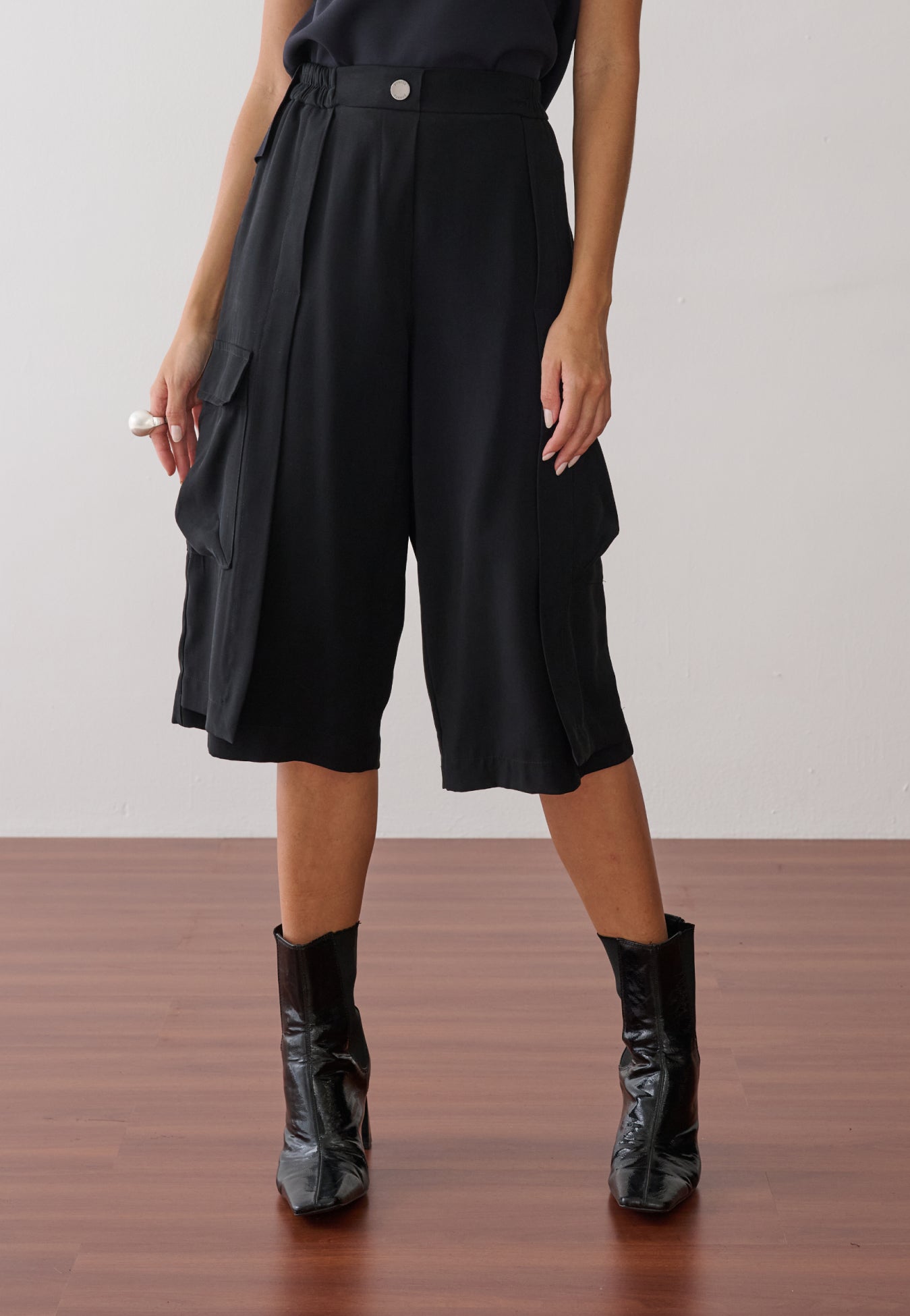 Bermuda Cargo Midi