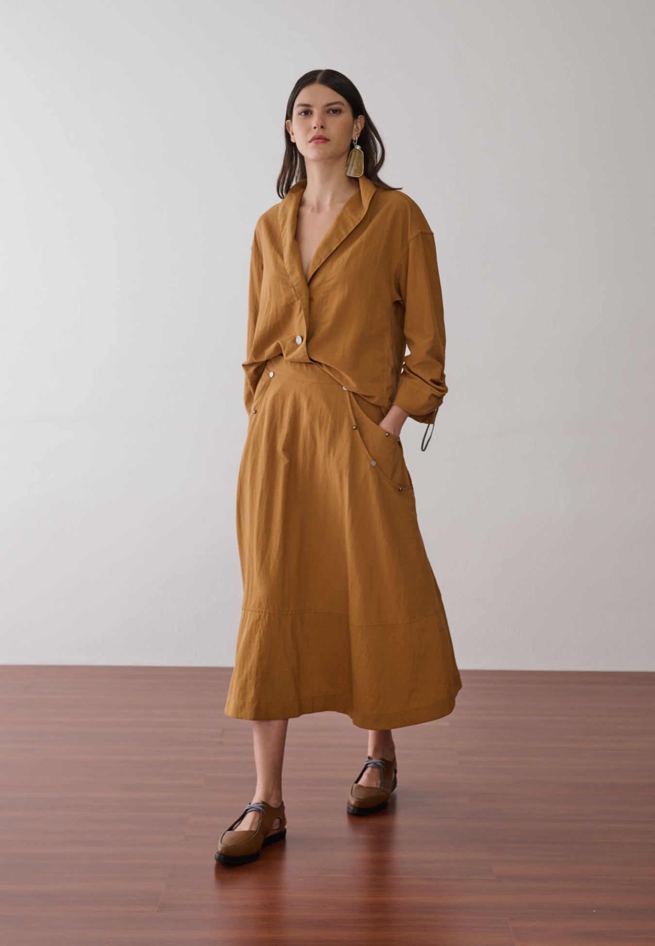 Camisa Mangas Ajustáveis