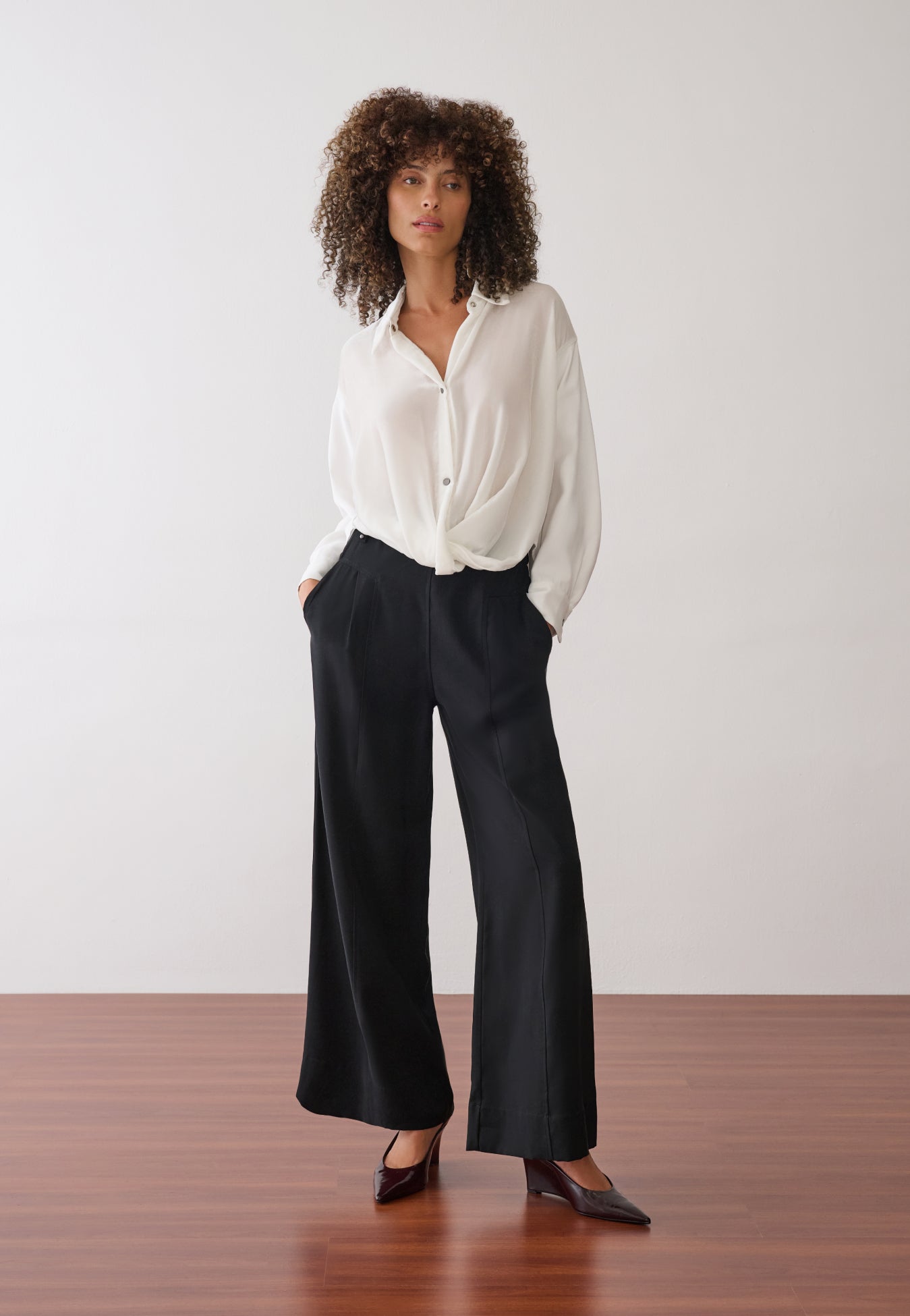 Calça Pantalona Barra Larga