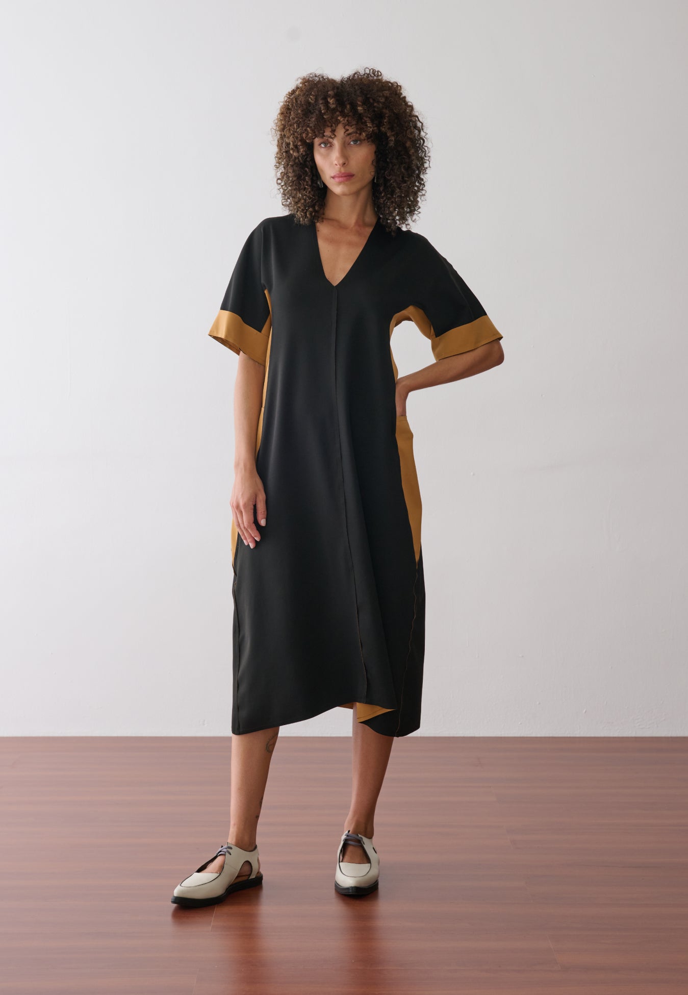 Vestido Detalhes Duo