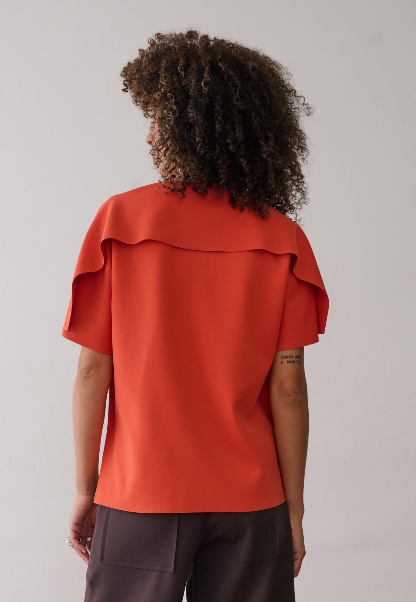 Blusa Manga Detalhe Sobreposto