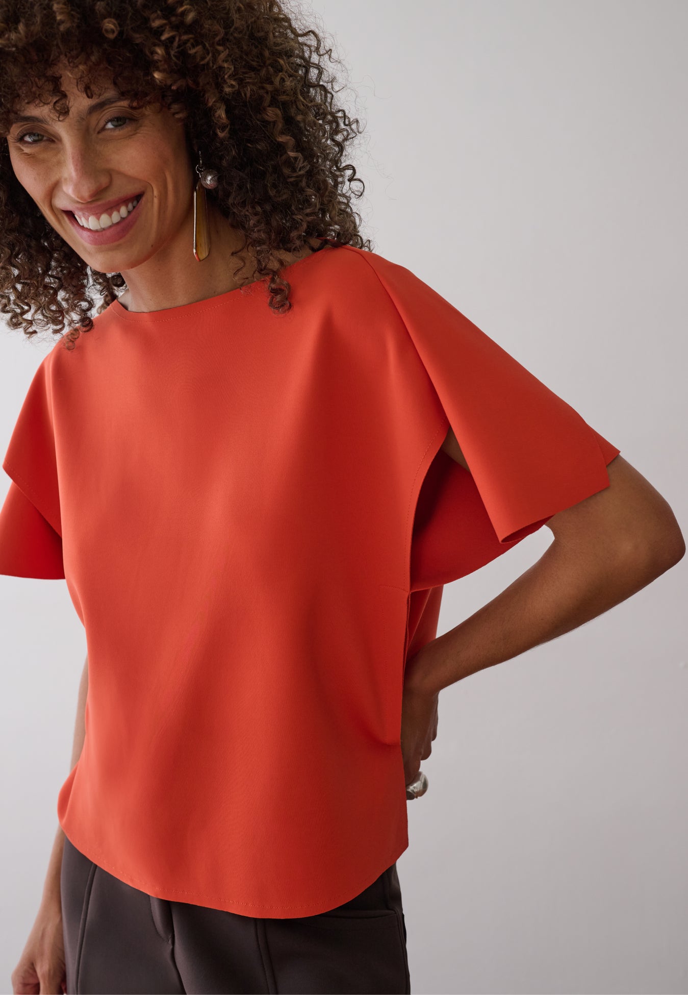 Blusa Manga Detalhe Sobreposto