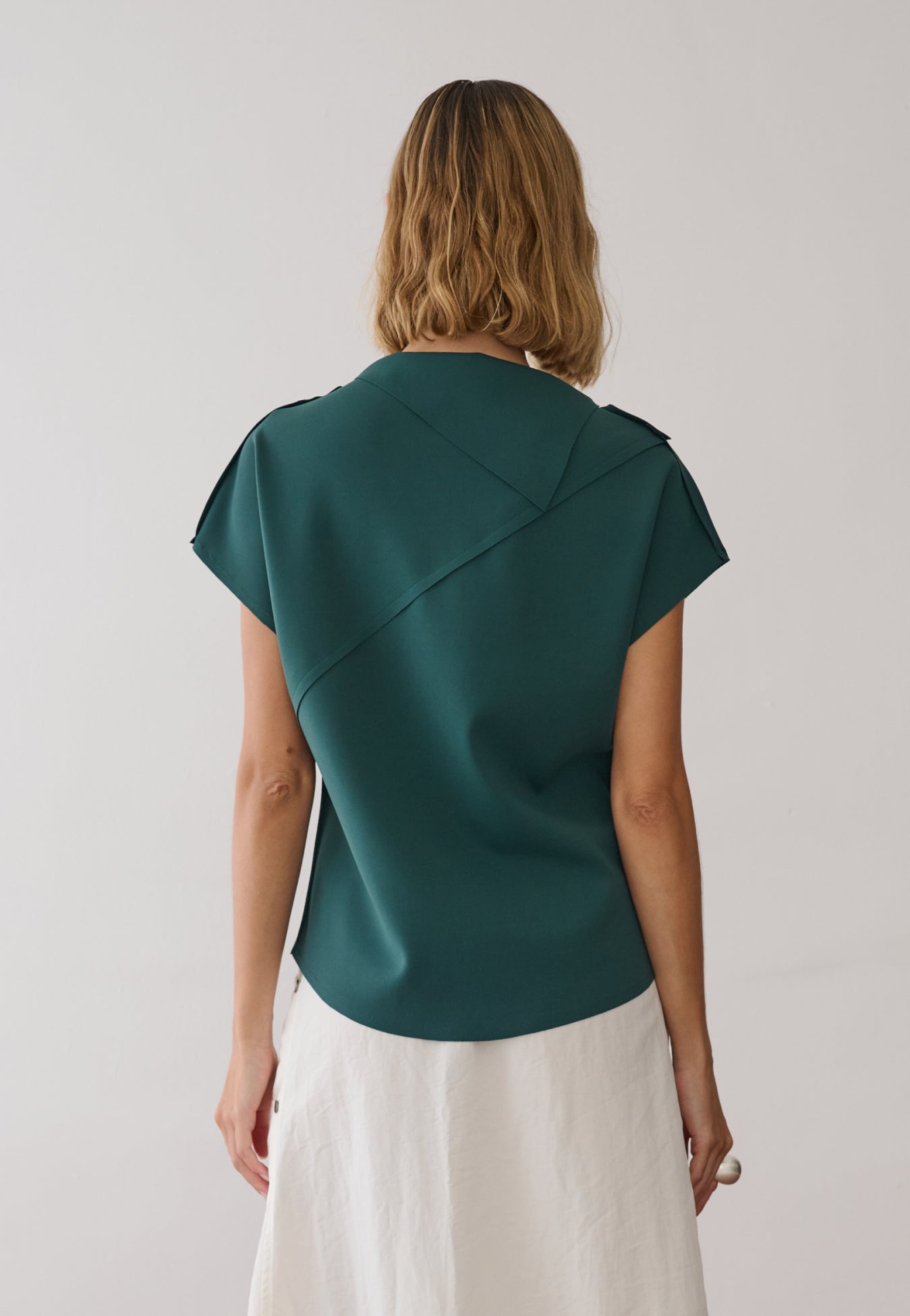 Blusa Recortes Diagonais