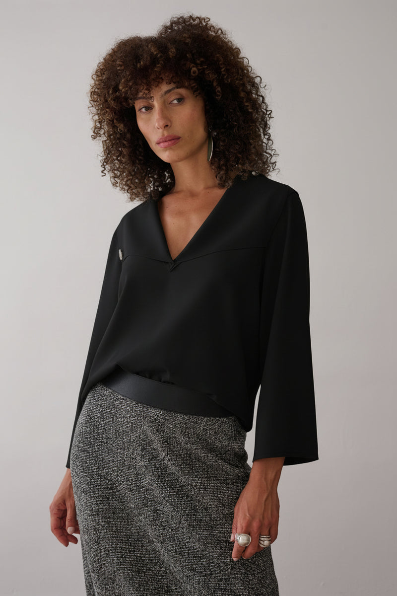 Blusa Decote V Manga Longa