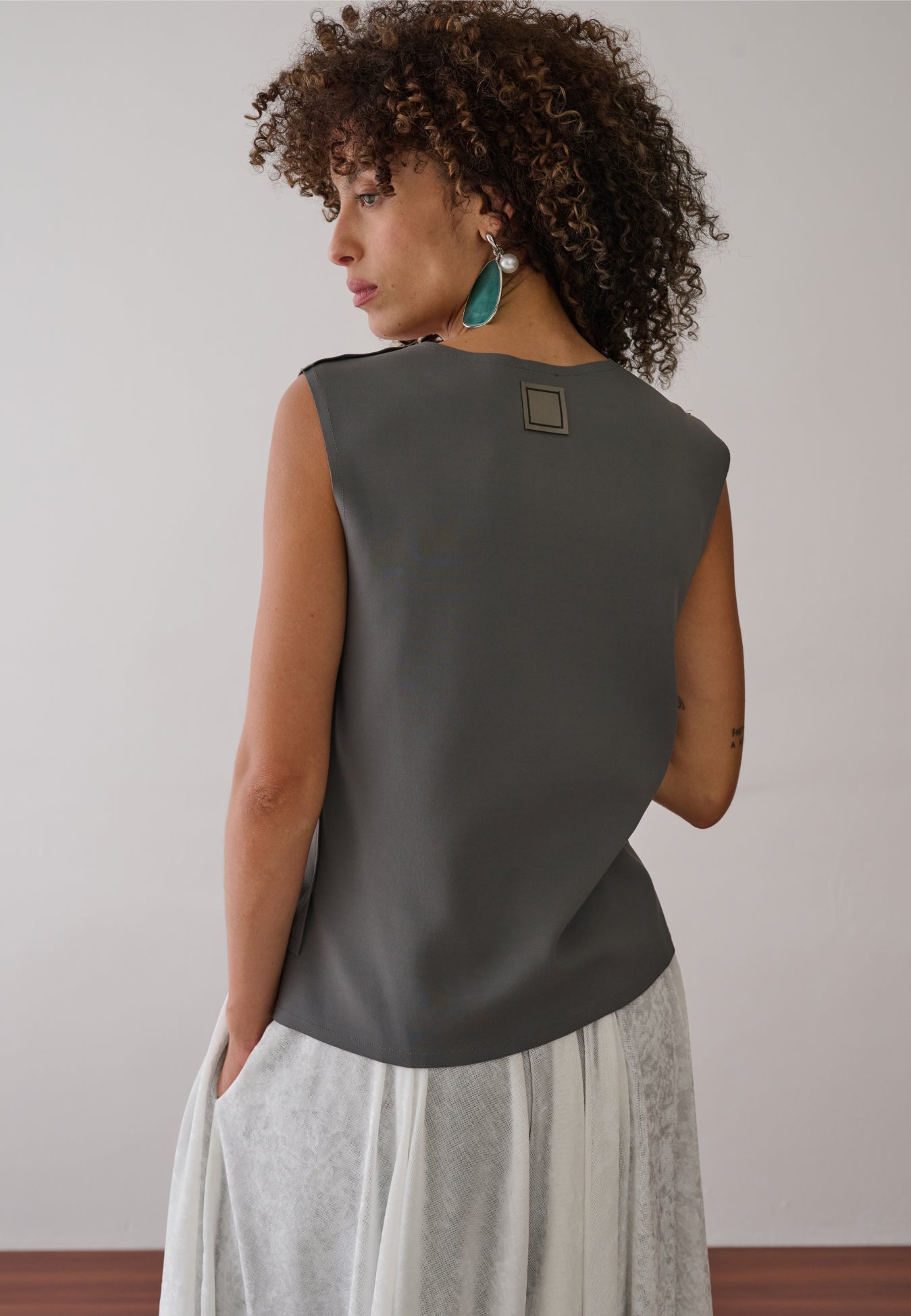 Blusa Reta Decote Canoa