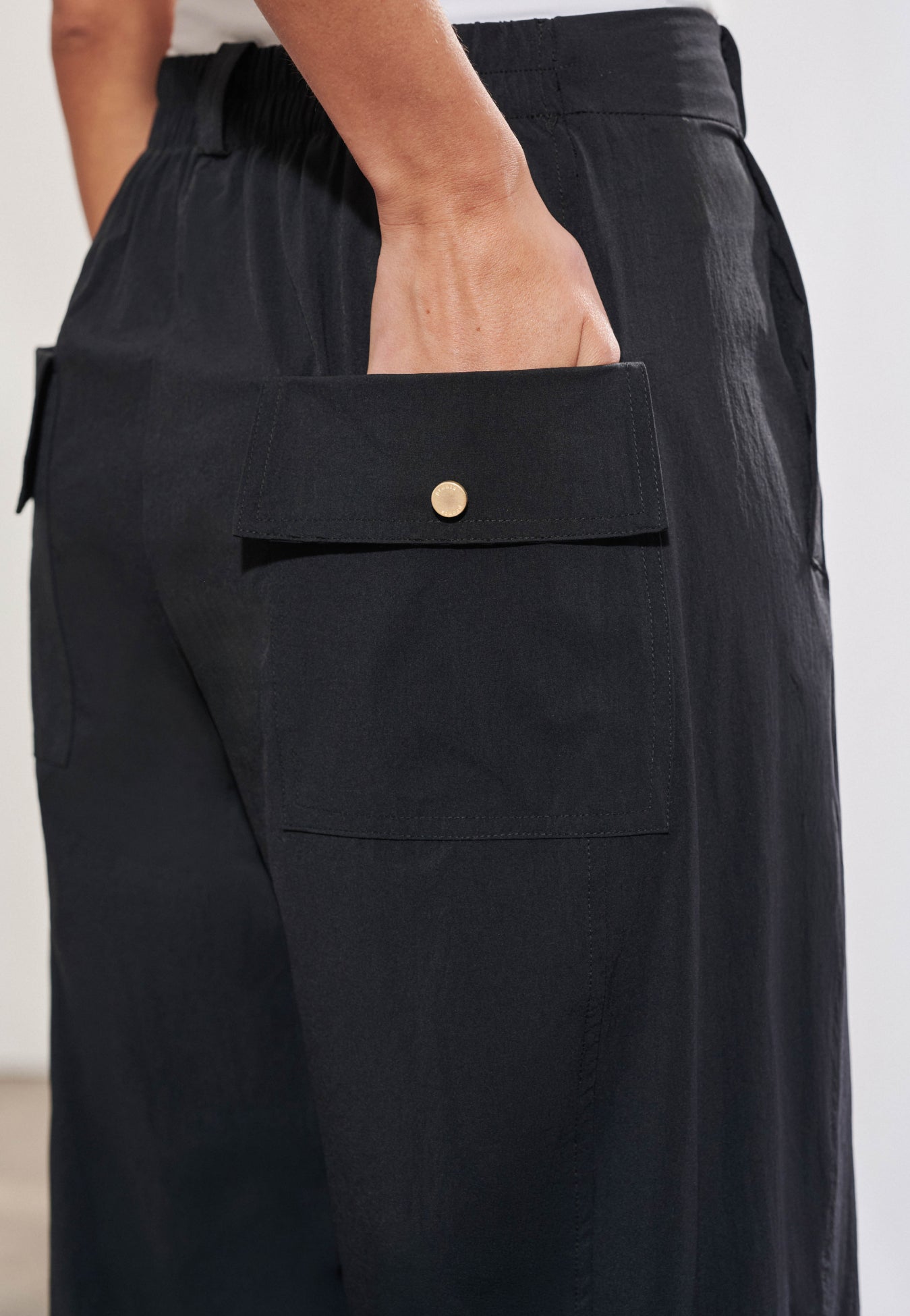 Calça Ultraleve Recortes