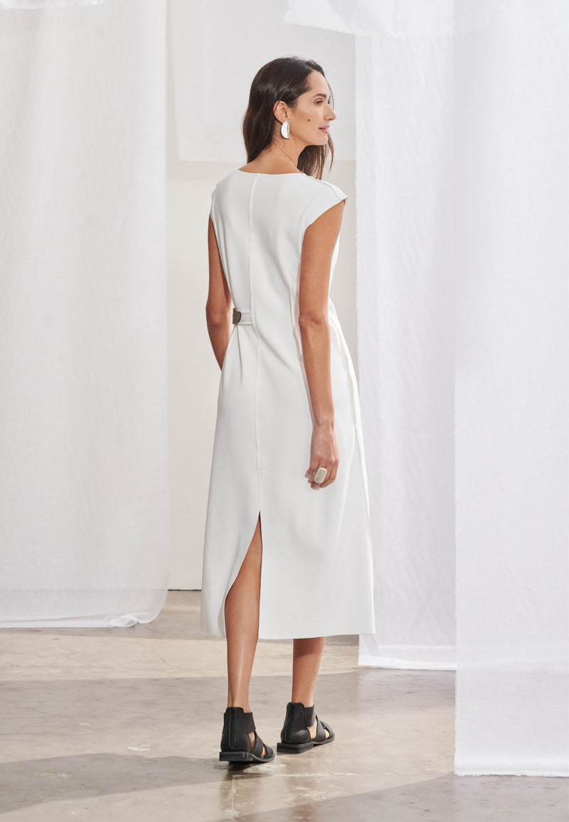 Vestido Com Cinto Unilateral