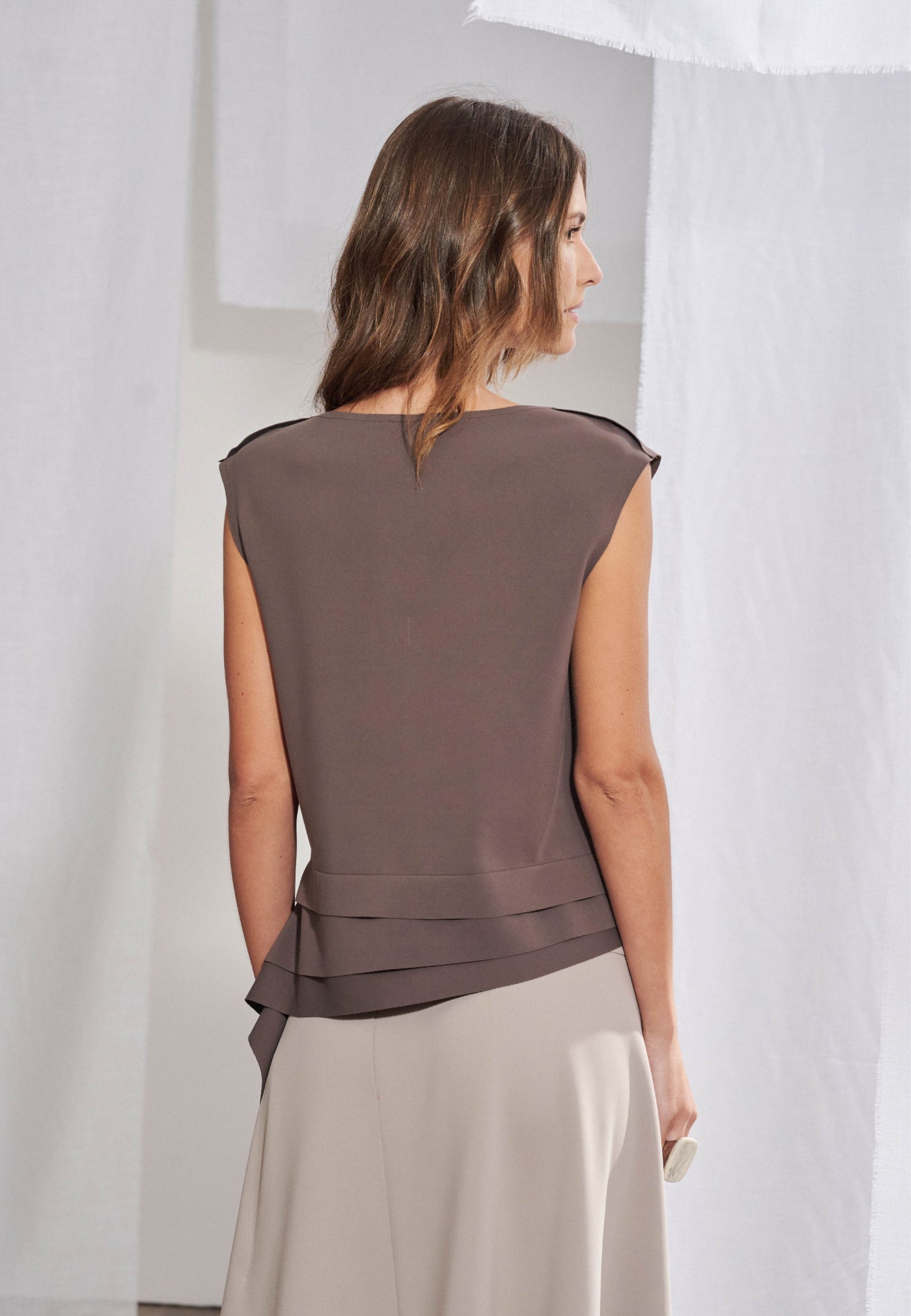 Blusa Decote Canoa Camadas