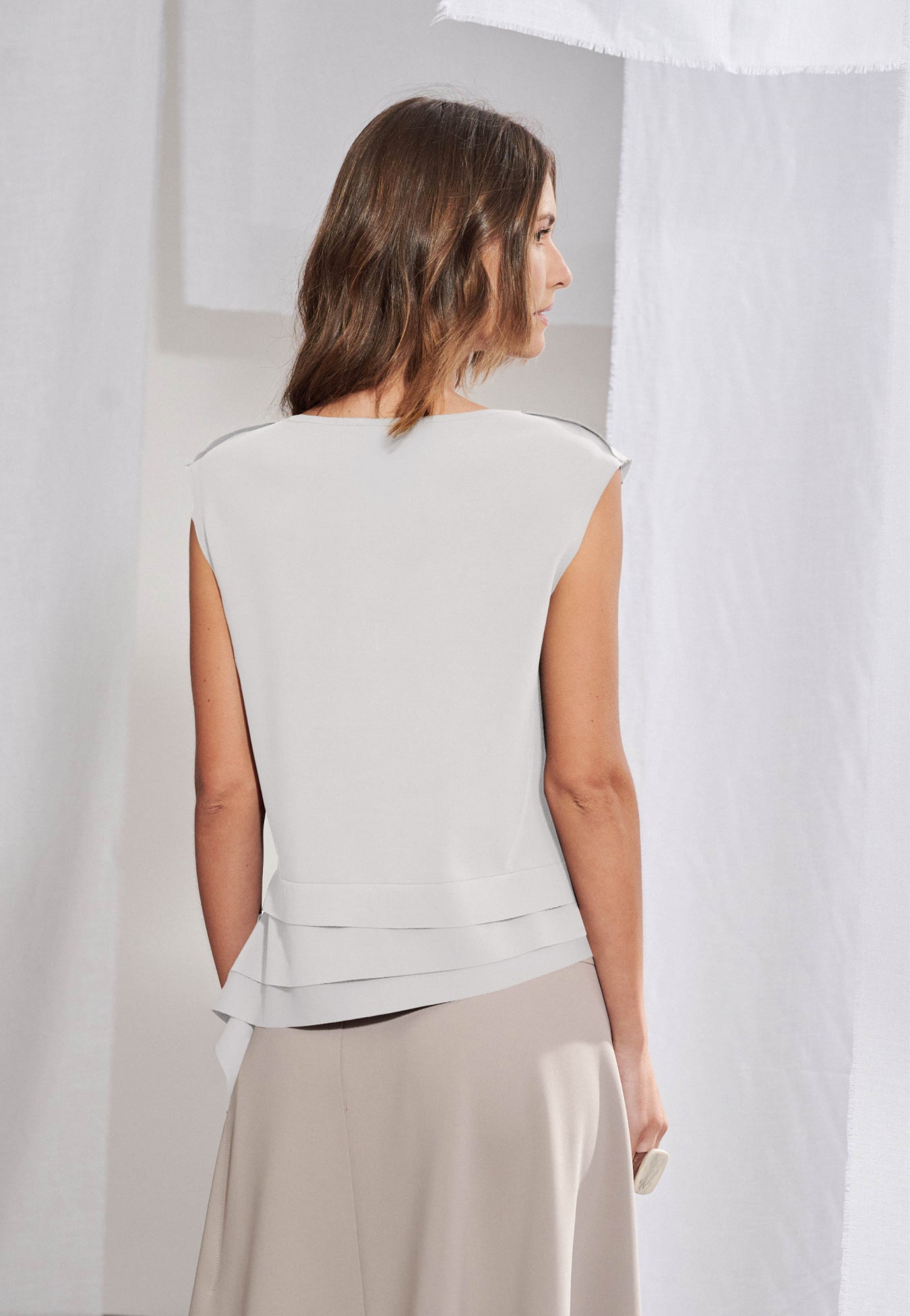 Blusa Decote Canoa Camadas
