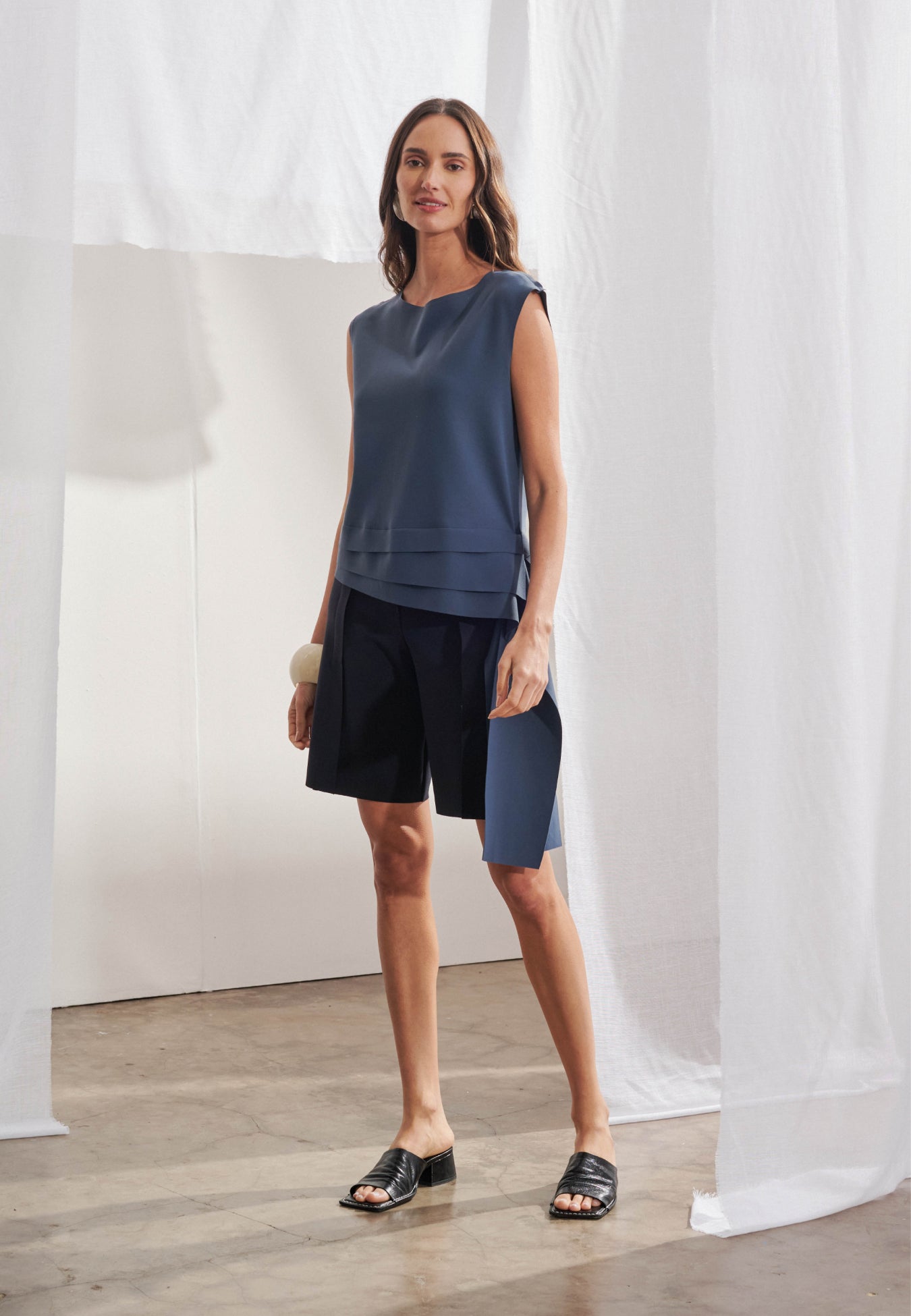 Blusa Decote Canoa Camadas