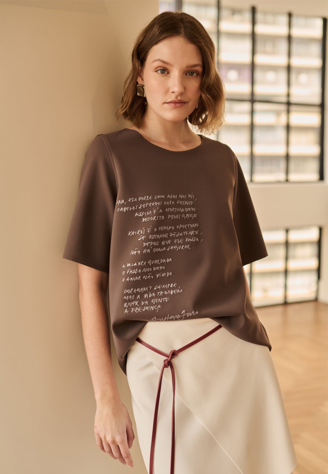 T-shirt Reta Estampa Localizada