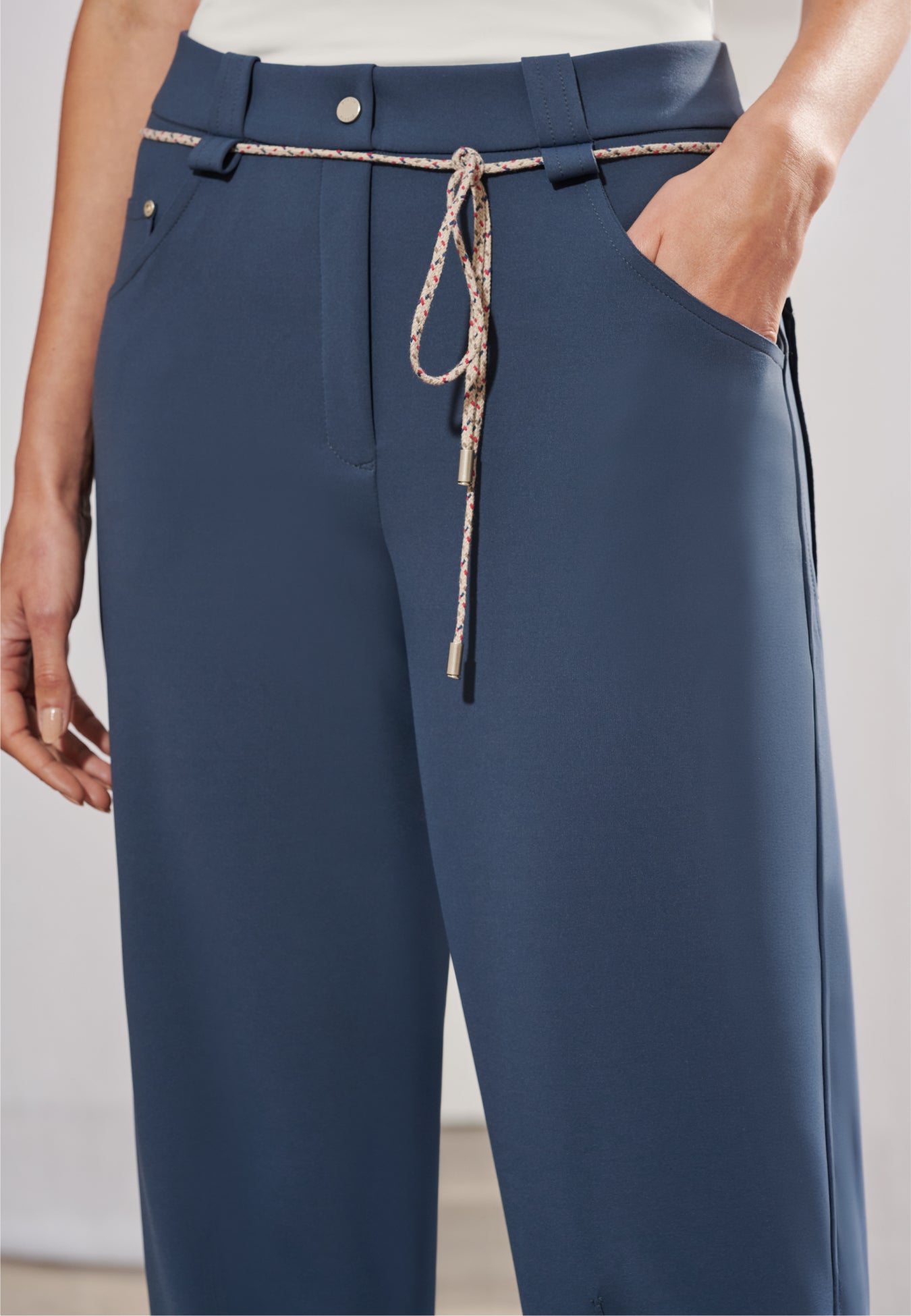Calça Barrel Com Cinto