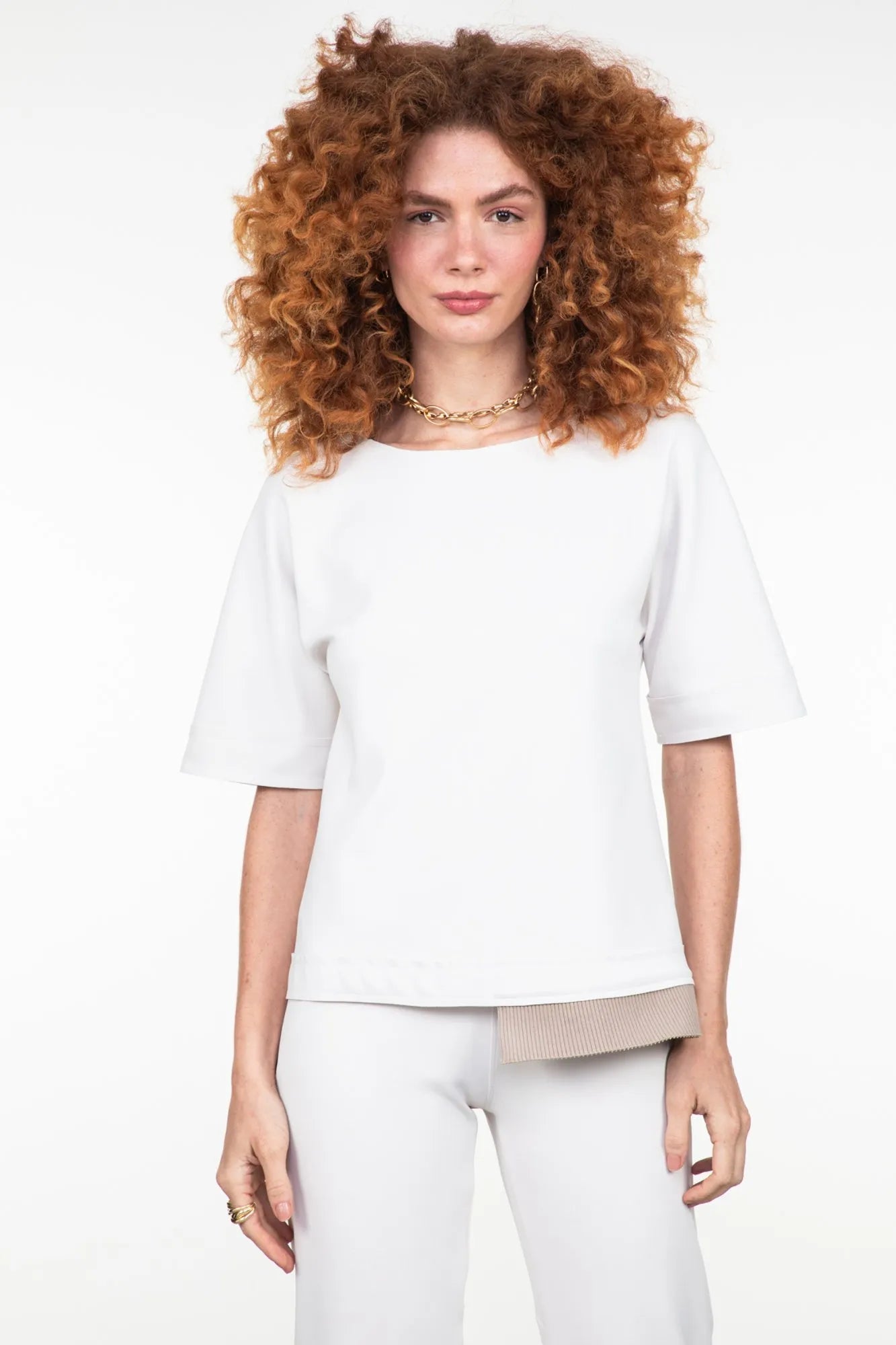 Blusa Manga Curta Detalhe Tricot